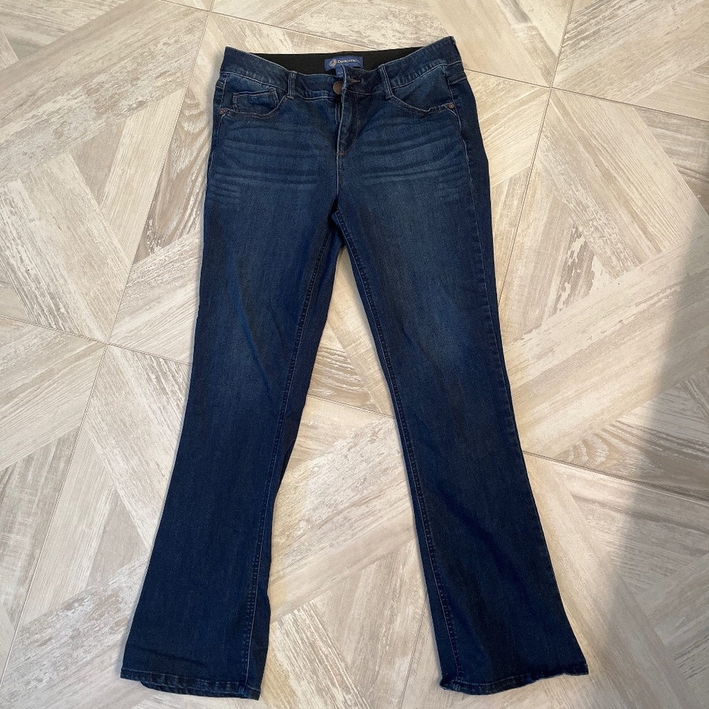 Democracy Bootcut 10